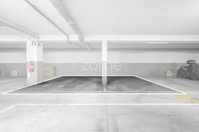Apartamento T3 para Venda em Ramalde