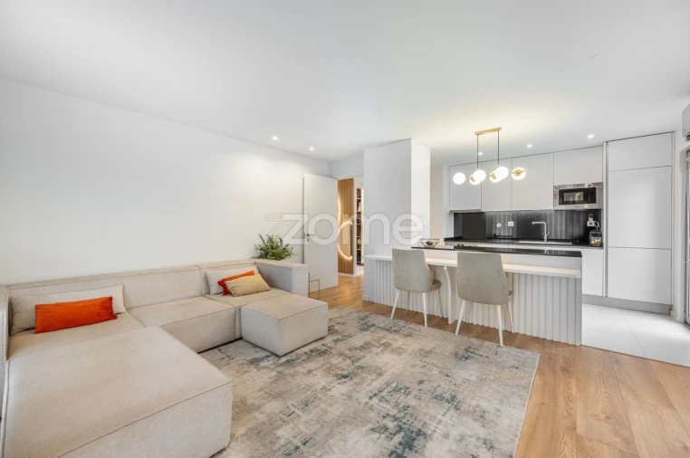 Apartamento T3 para Venda em Ramalde Foto 7
