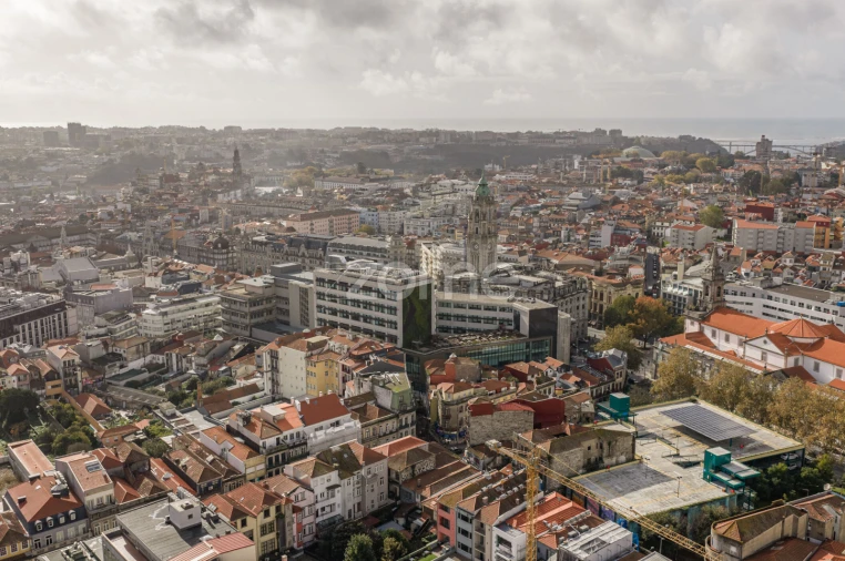 Moradia T4 para Venda em Cedofeita, Santo Ildefonso, Sé, Miragaia, São Nicolau e Vitória Foto 15