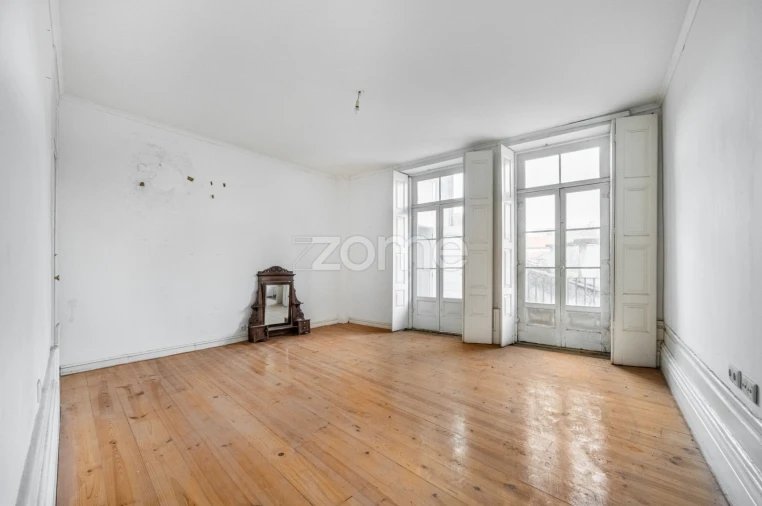 Moradia T4 para Venda em Cedofeita, Santo Ildefonso, Sé, Miragaia, São Nicolau e Vitória Foto 6