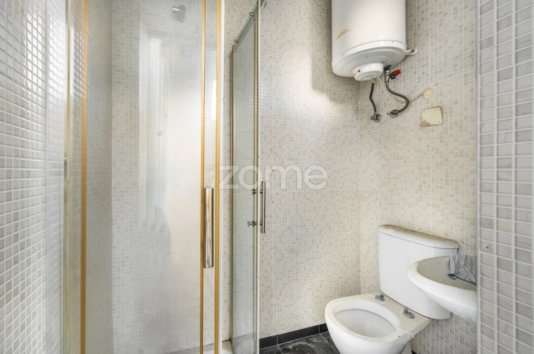 Moradia T4 para Venda em Cedofeita, Santo Ildefonso, Sé, Miragaia, São Nicolau e Vitória Foto 9