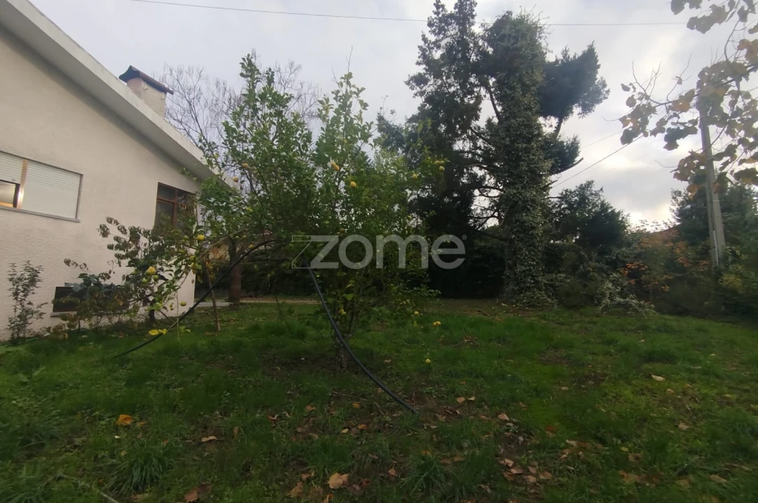 Moradia T5 para Venda em Barreiros e Cepões Foto 14