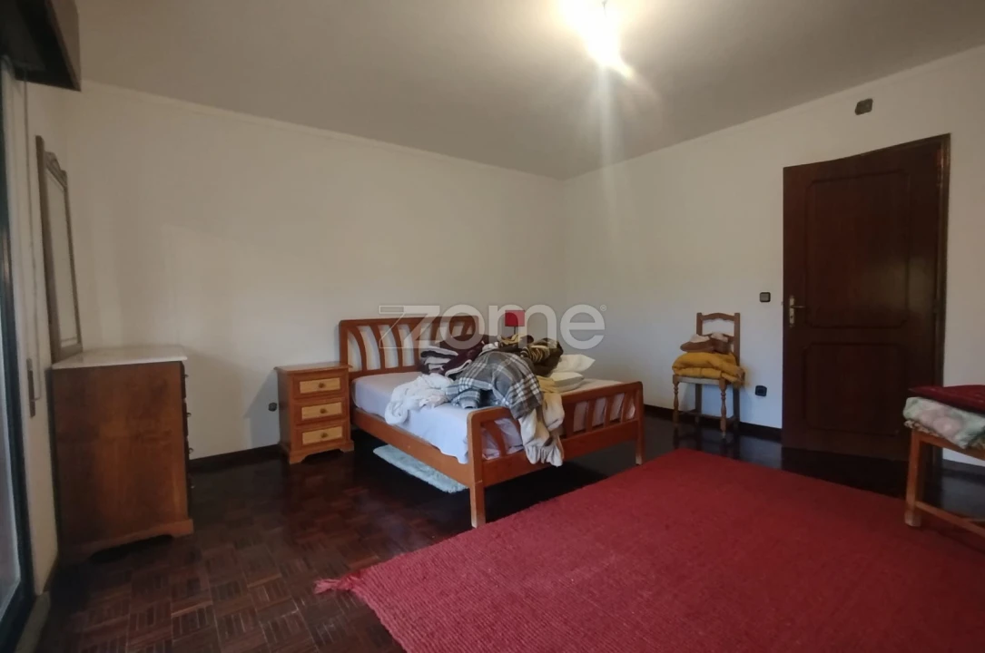 Moradia T5 para Venda em Barreiros e Cepões Foto 50