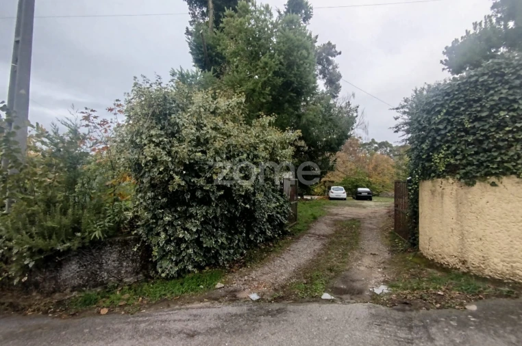 Moradia T5 para Venda em Barreiros e Cepões Foto 16