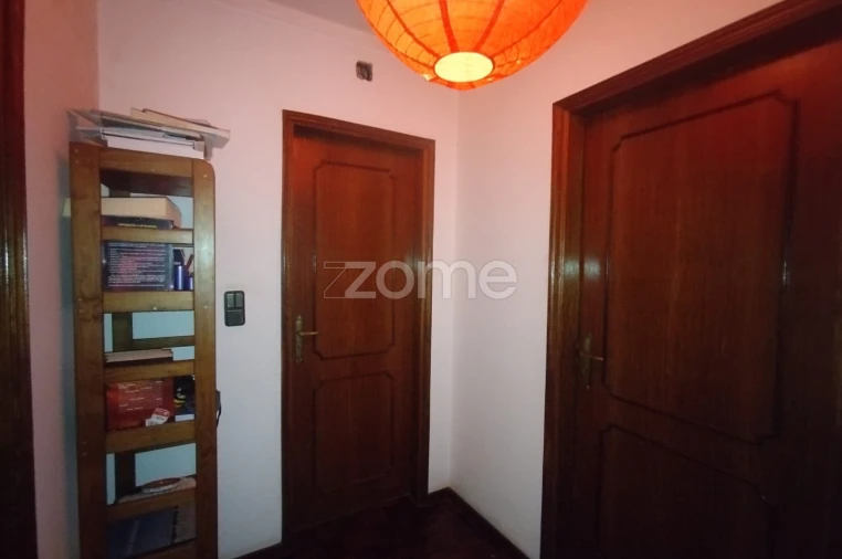 Moradia T5 para Venda em Barreiros e Cepões Foto 39