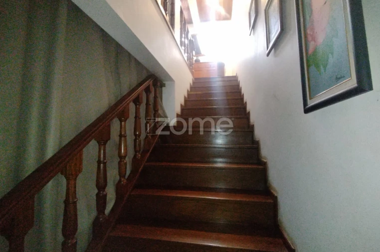 Moradia T5 para Venda em Barreiros e Cepões Foto 34