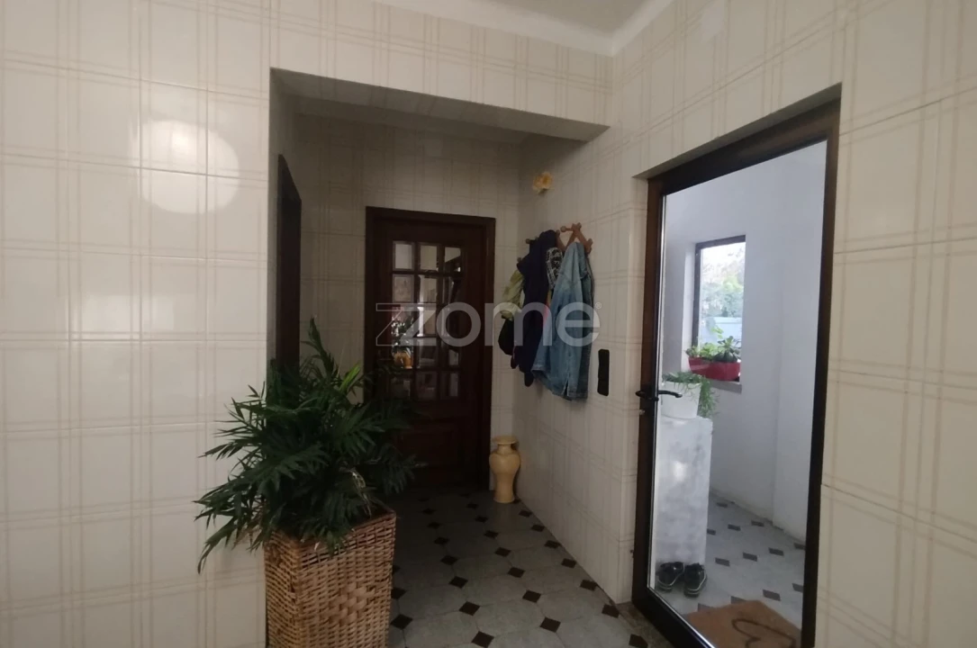 Moradia T5 para Venda em Barreiros e Cepões Foto 21