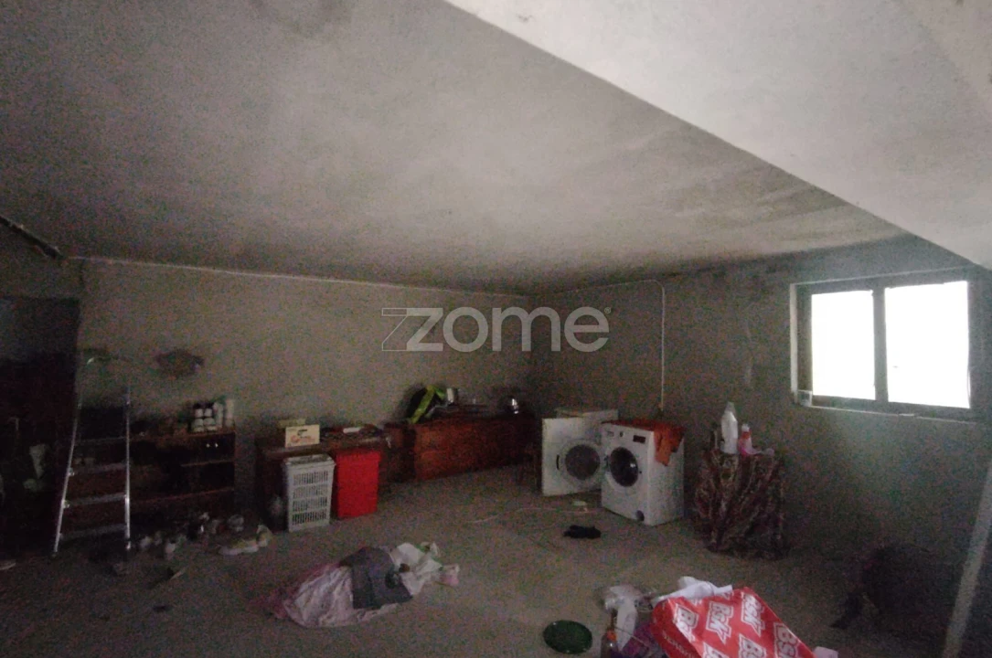 Moradia T5 para Venda em Barreiros e Cepões Foto 65