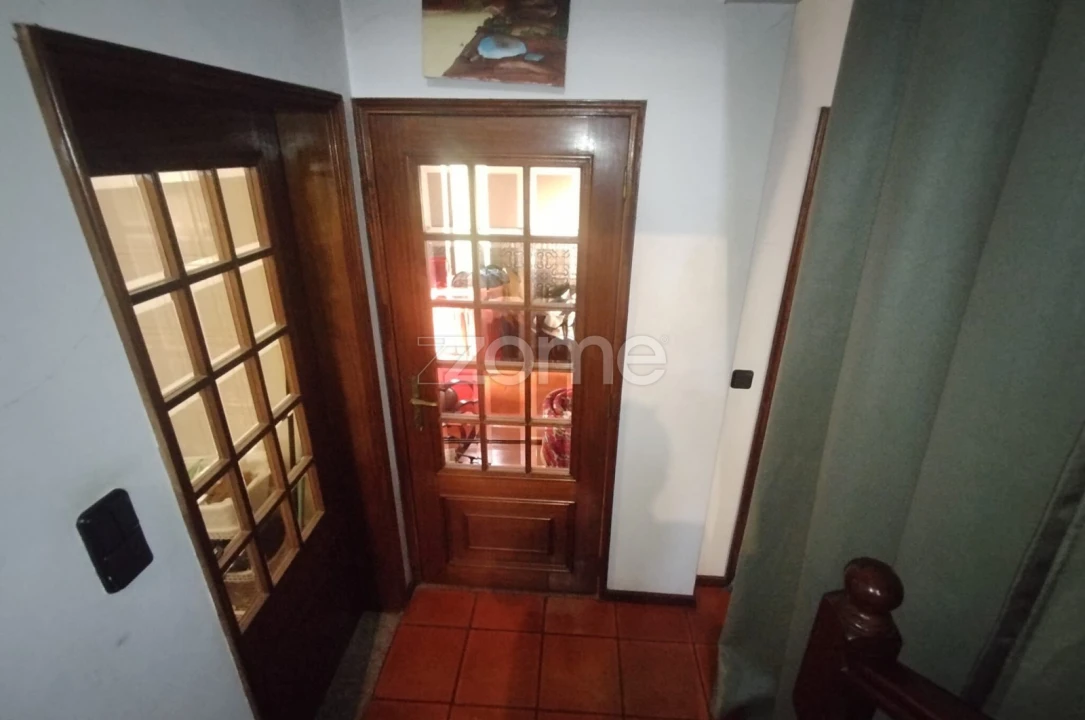 Moradia T5 para Venda em Barreiros e Cepões Foto 45