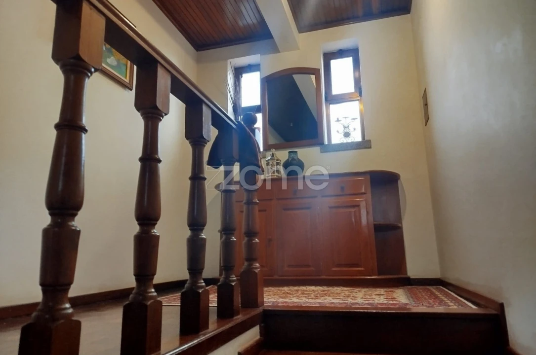 Moradia T5 para Venda em Barreiros e Cepões Foto 35