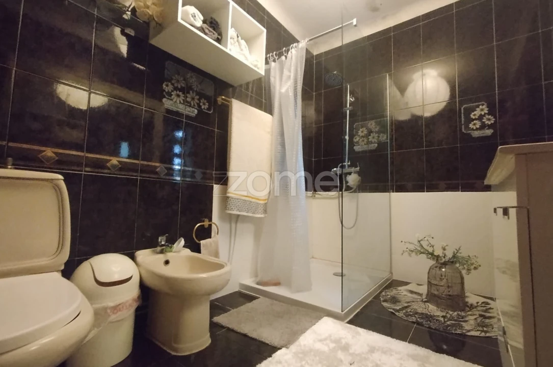 Moradia T5 para Venda em Barreiros e Cepões Foto 47