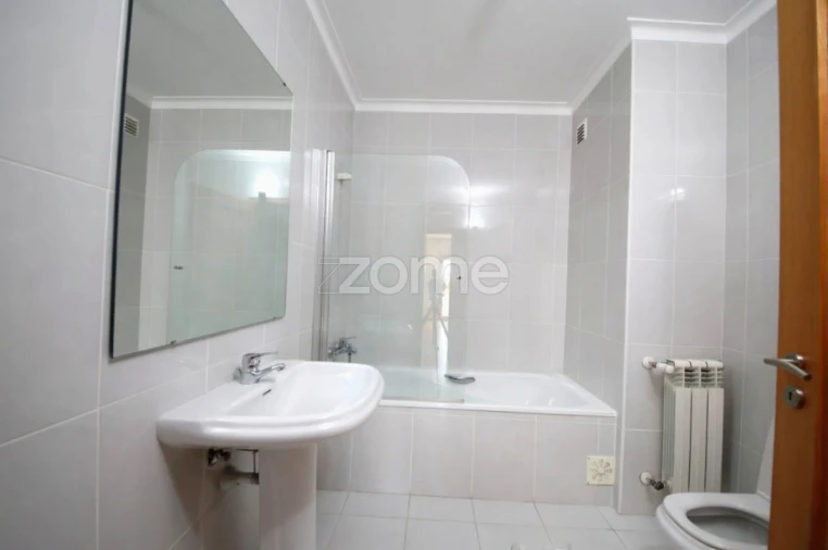 Apartamento T3 para Venda em Viseu Foto 8