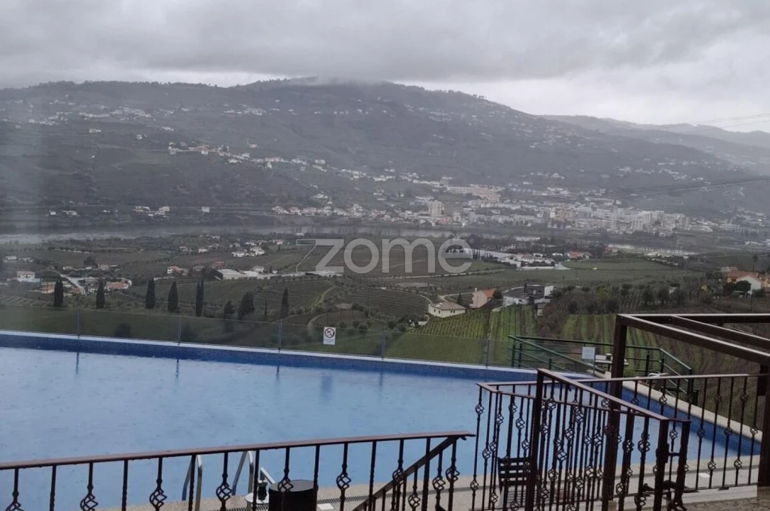 Negócio para Venda em Cambres Foto 3