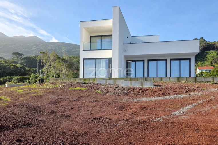 Moradia T1 para Venda em Prainha Foto 14