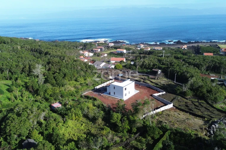 Moradia T1 para Venda em Prainha Foto 4