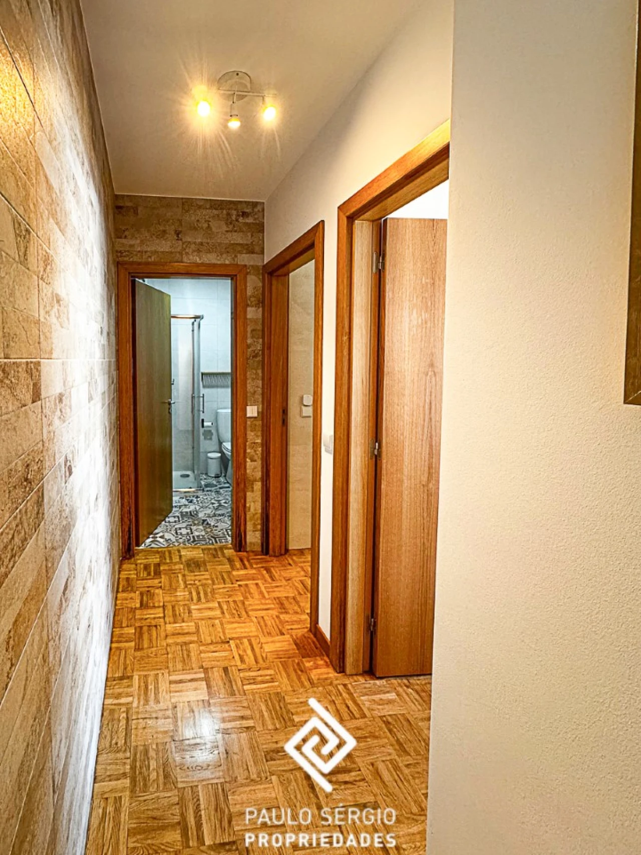 Apartamento T4 para Venda em São João de Ver Foto 7