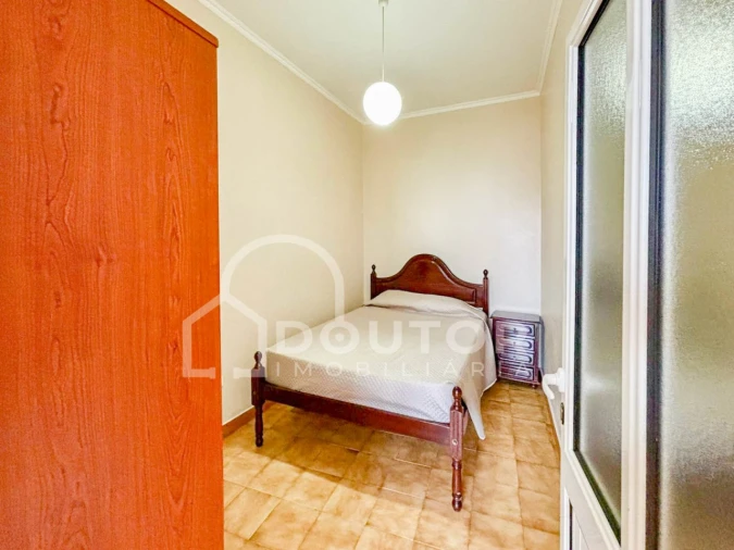 Moradia T1 para Venda em Machico Foto 4