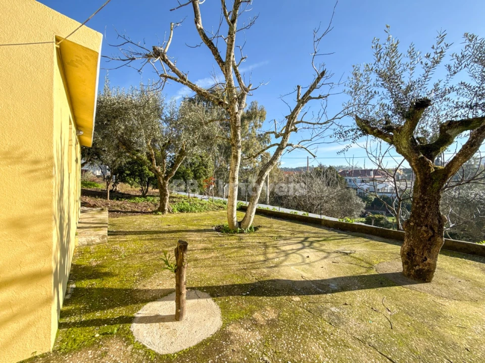 Moradia T3 para Venda em Vila Nova da Barquinha Foto 40