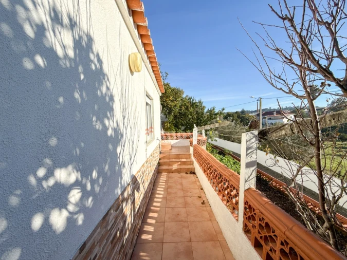 Moradia T3 para Venda em Vila Nova da Barquinha Foto 57