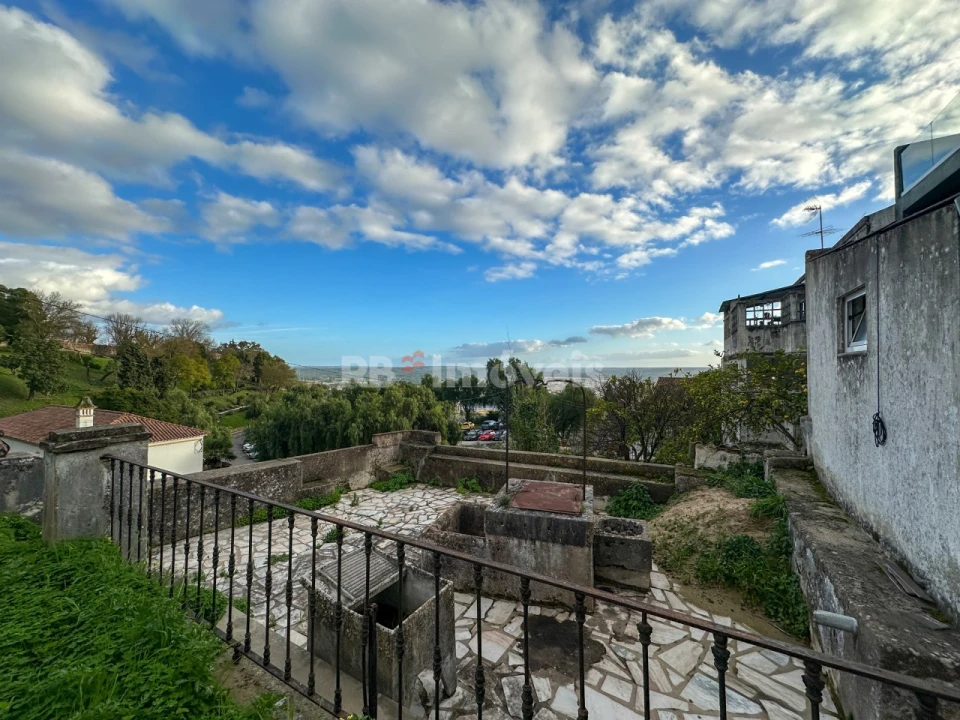 Moradia T3 para Venda em Abrantes (São Vicente e São João) e Alferrarede Foto 2