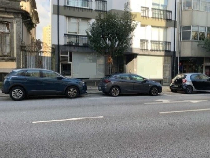 Loja para Venda em Cedofeita, Santo Ildefonso, Sé, Miragaia, São Nicolau e Vitória Foto 2