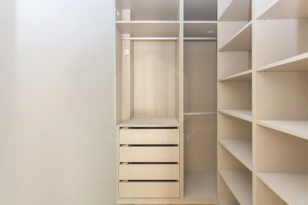 Apartamento T4 para Venda em Almada, Cova da Piedade, Pragal e Cacilhas Foto 26