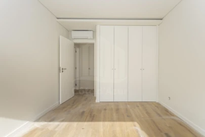 Apartamento T4 para Venda em Almada, Cova da Piedade, Pragal e Cacilhas