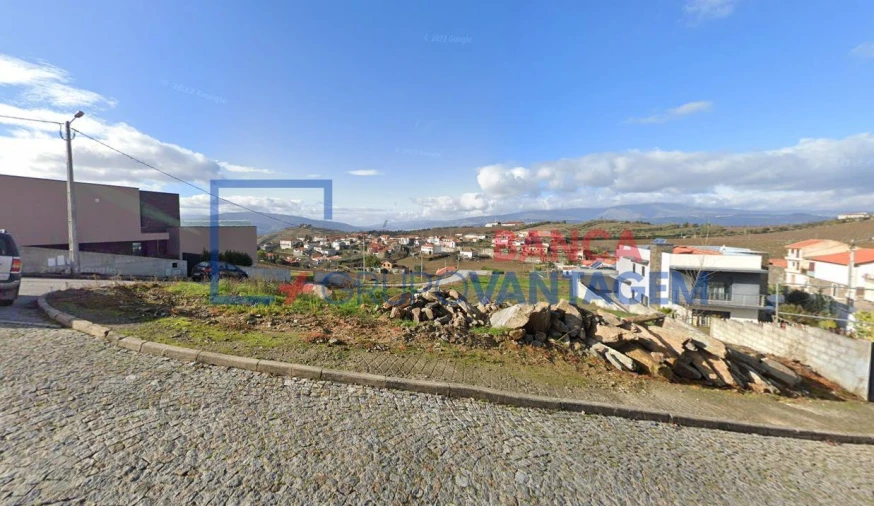 Terreno para Venda em Poiares e Canelas Foto 2