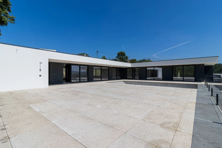 Moradia T3 para Venda em Gondifelos, Cavalões e Outiz Foto 5