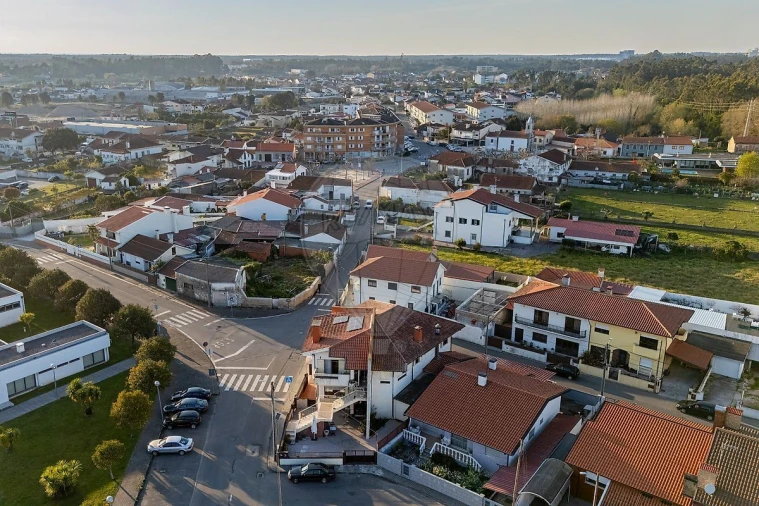 Negócio para Venda em Ovar, São João, Arada e São Vicente de Pereira Jusã Foto 13