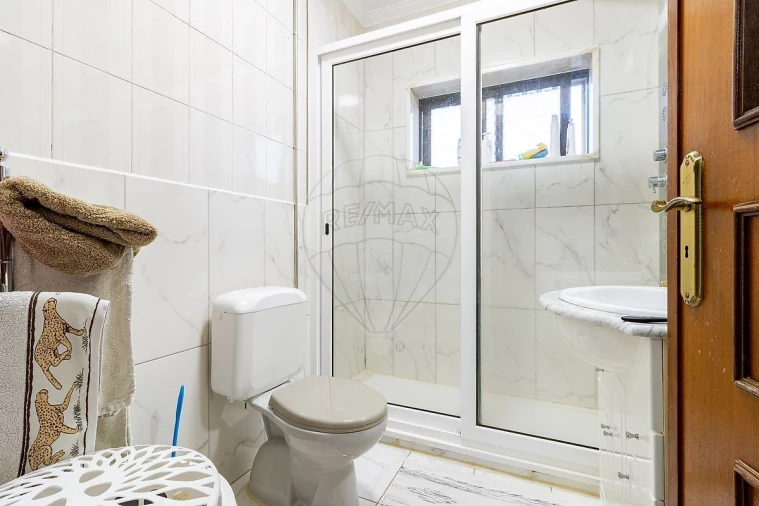 Negócio para Venda em Ovar, São João, Arada e São Vicente de Pereira Jusã Foto 17