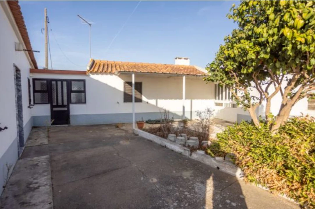 Moradia T3 para Venda em Salvaterra de Magos e Foros de Salvaterra Foto 3