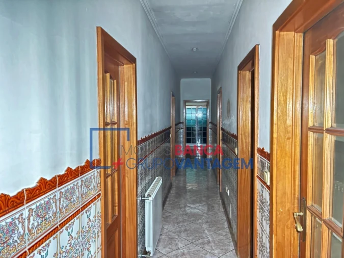 Moradia T3 para Venda em Milheiros de Poiares Foto 14