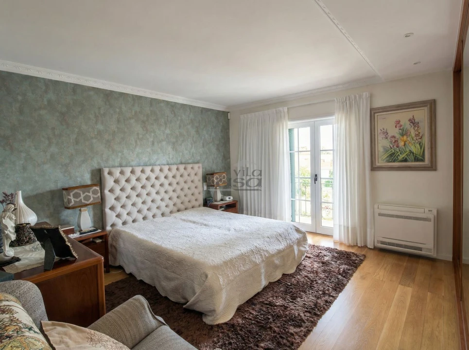 Moradia T5 para Venda em Mafamude e Vilar do Paraíso Foto 4