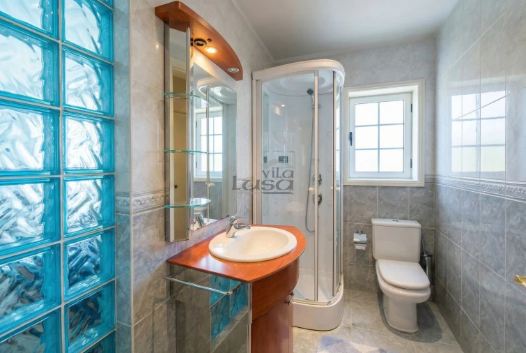 Moradia T5 para Venda em Mafamude e Vilar do Paraíso Foto 9