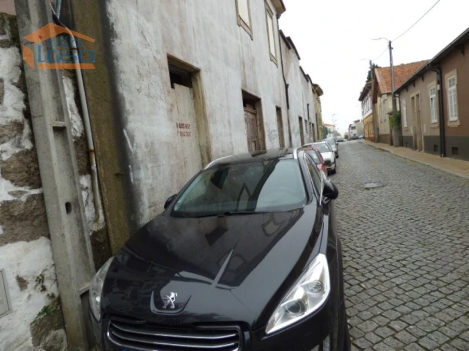 Prédio para Venda em Gulpilhares e Valadares Foto 1