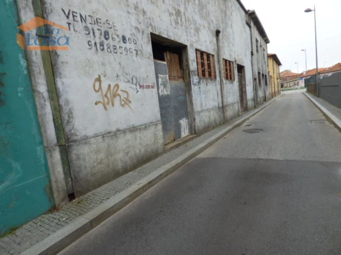 Prédio para Venda em Gulpilhares e Valadares Foto 6