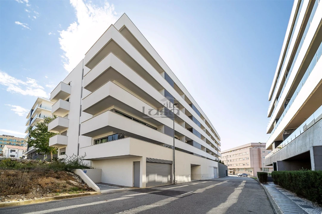 Apartamento T2 para Venda em Mafamude e Vilar do Paraíso Foto 1
