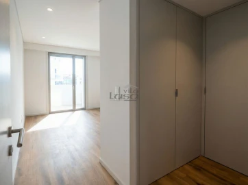 Apartamento T2 para Venda em Mafamude e Vilar do Paraíso