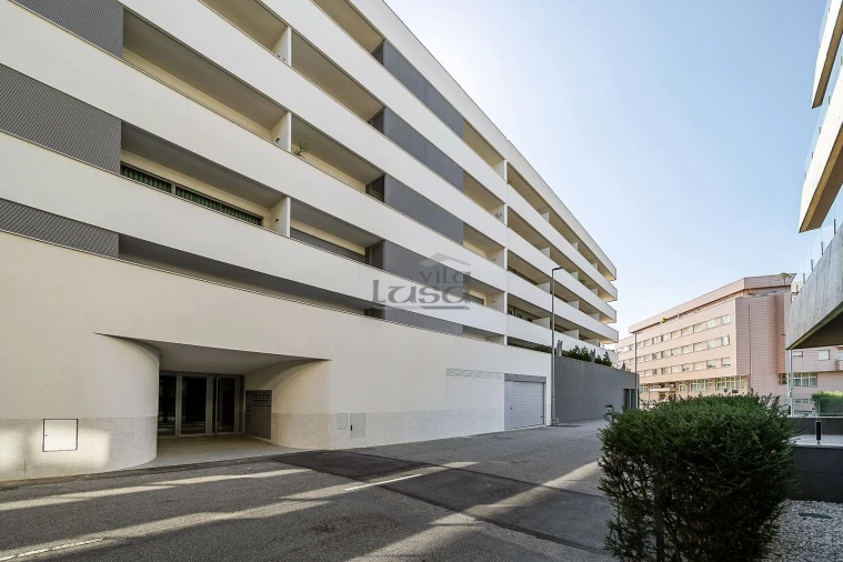 Apartamento T2 para Venda em Mafamude e Vilar do Paraíso Foto 3