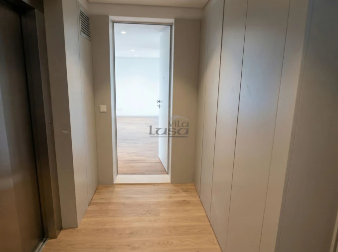 Apartamento T2 para Venda em Mafamude e Vilar do Paraíso Foto 5