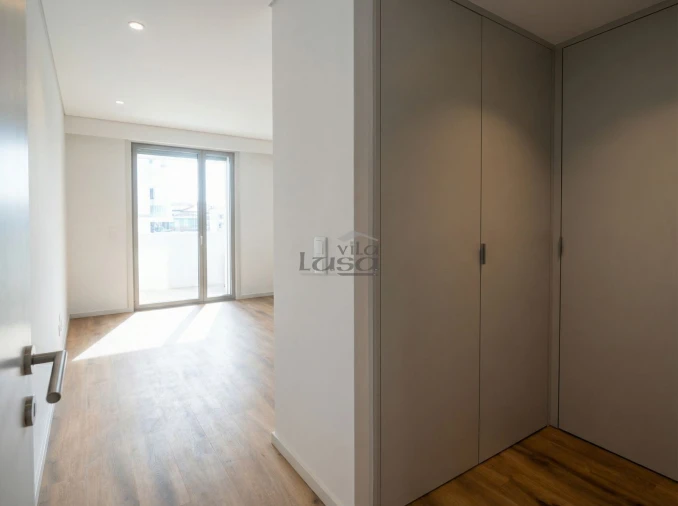 Apartamento T2 para Venda em Mafamude e Vilar do Paraíso Foto 15