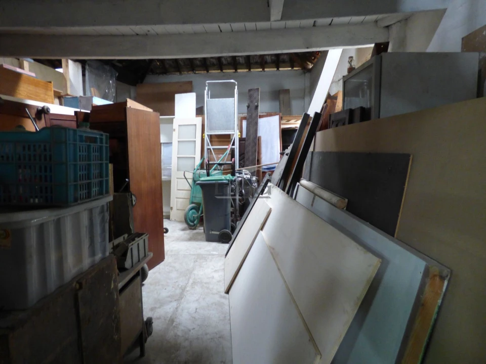 Prédio para Venda em Santa Marinha e São Pedro da Afurada Foto 6