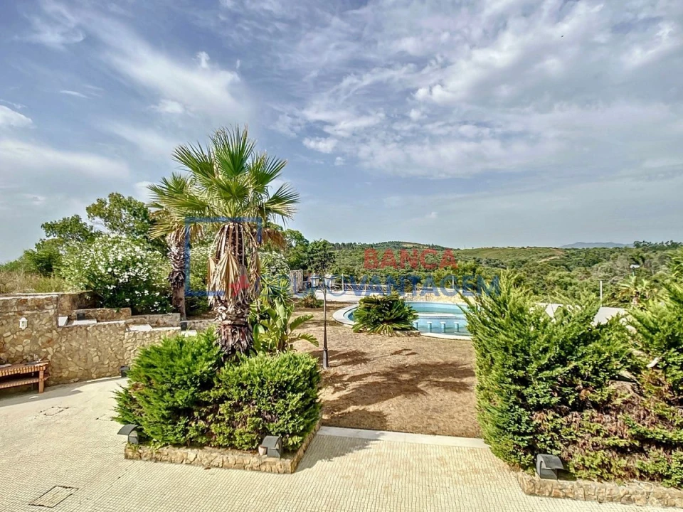 Moradia T6 para Venda em Queluz e Belas Foto 28