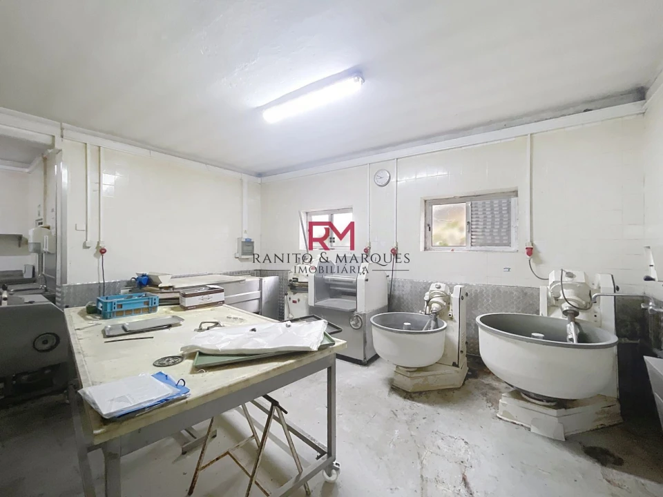 Moradia T5 para Venda em Campo e Sobrado Foto 19