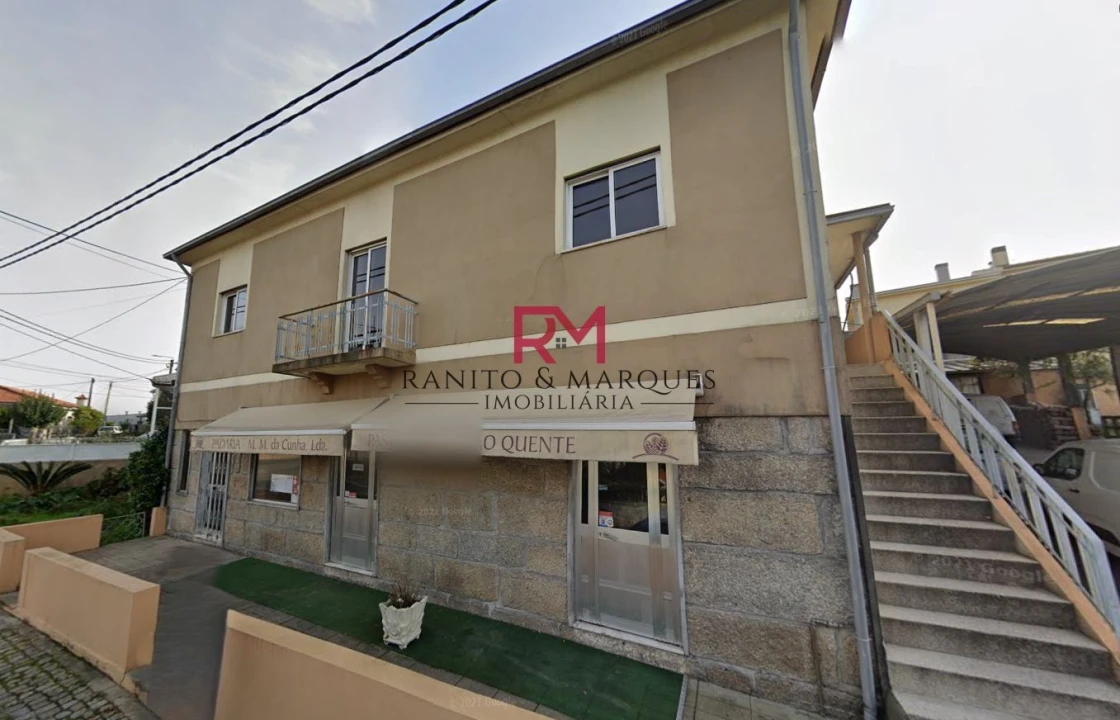 Moradia T5 para Venda em Campo e Sobrado Foto 1