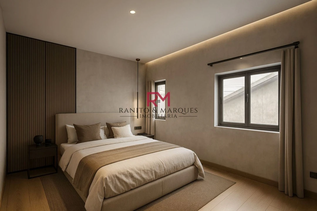 Moradia T5 para Venda em Campo e Sobrado Foto 4