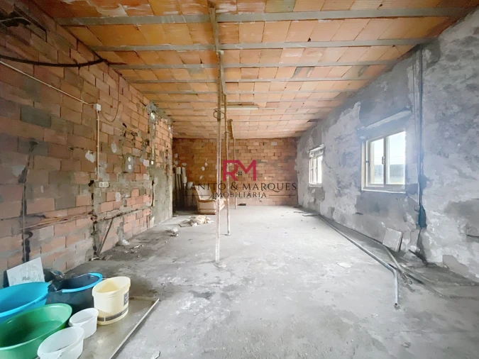 Moradia T5 para Venda em Campo e Sobrado Foto 17