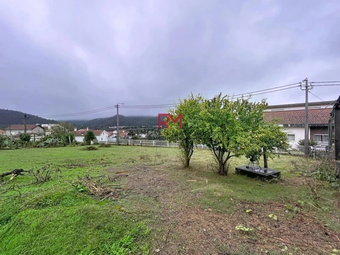 Moradia T5 para Venda em Campo e Sobrado Foto 24