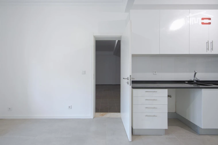 Moradia T4 para Venda em Queluz e Belas Foto 11